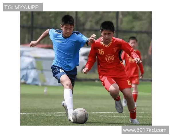 河内U19与人民公安U19激战正酣青少年足球赛精彩回顾与分析 河内U19与人民公安U19激战正酣青少年足球赛精彩回顾与分析