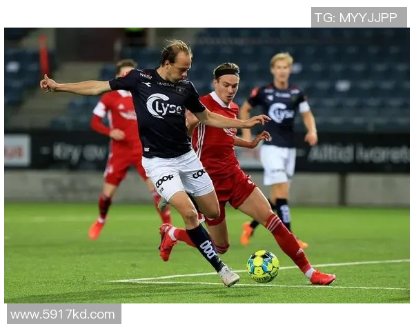 纳普里达克与瑞德尼基的精彩对决揭示足球战术的较量与激情